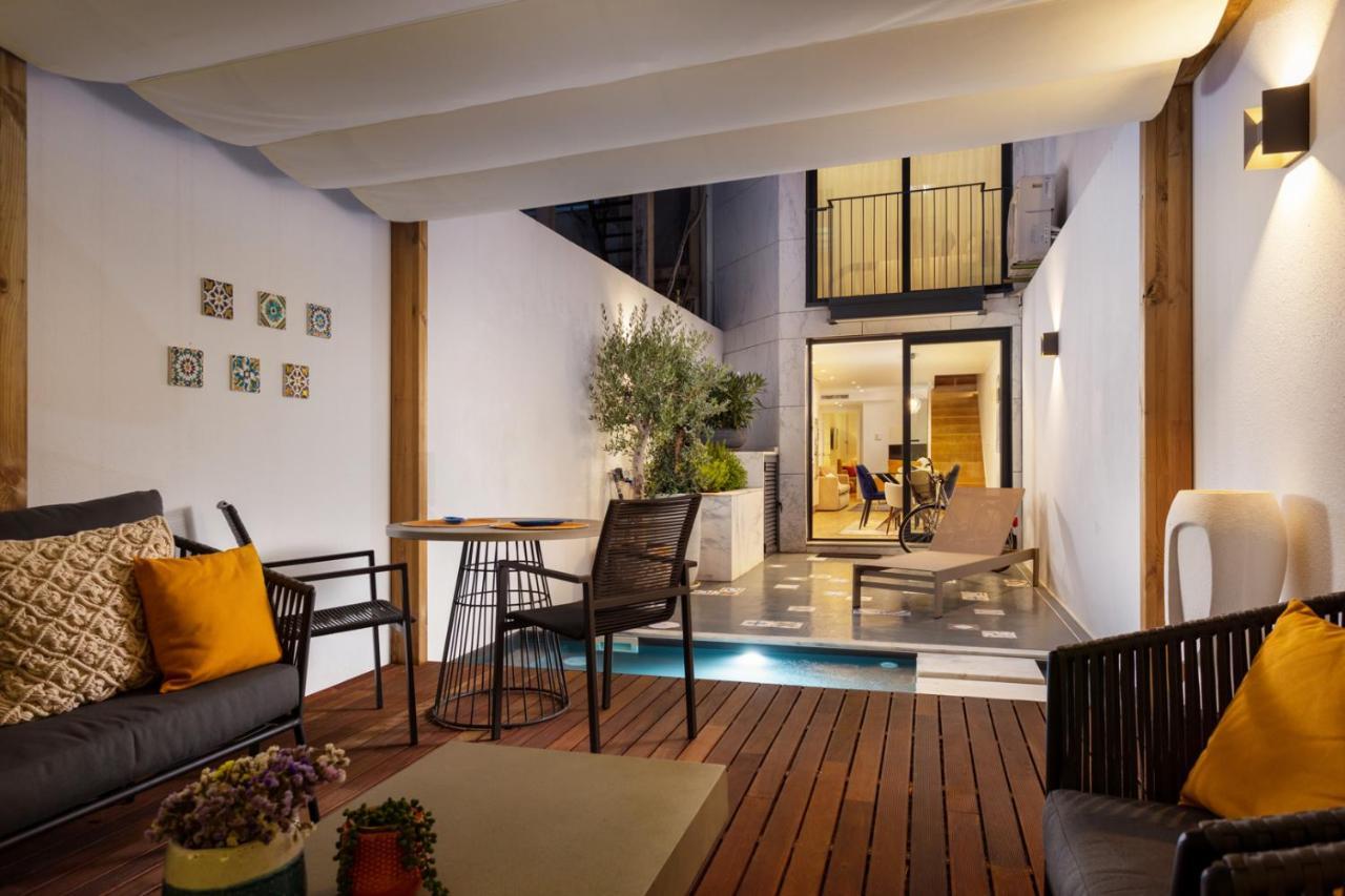 Stupendo- Two Rooms, Patio With Refreshing Pond-Center-Air Conditioning-Free Park Lisboa Eksteriør billede