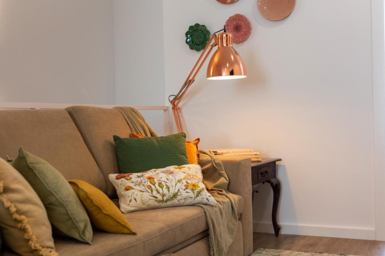 Stupendo- Two Rooms, Patio With Refreshing Pond-Center-Air Conditioning-Free Park Lisboa Eksteriør billede