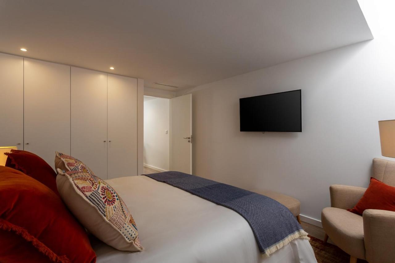 Stupendo- Two Rooms, Patio With Refreshing Pond-Center-Air Conditioning-Free Park Lisboa Eksteriør billede