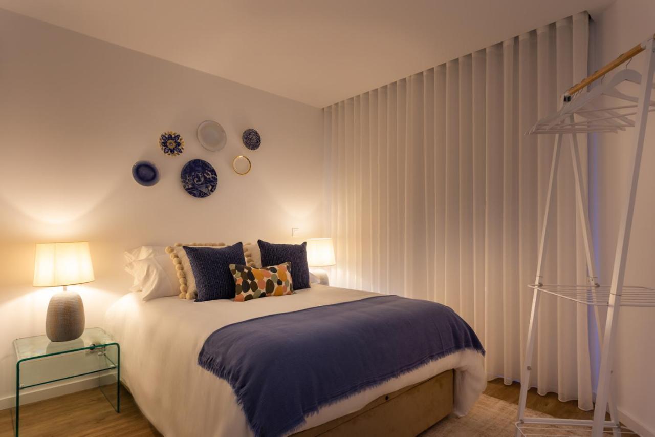 Stupendo- Two Rooms, Patio With Refreshing Pond-Center-Air Conditioning-Free Park Lisboa Eksteriør billede