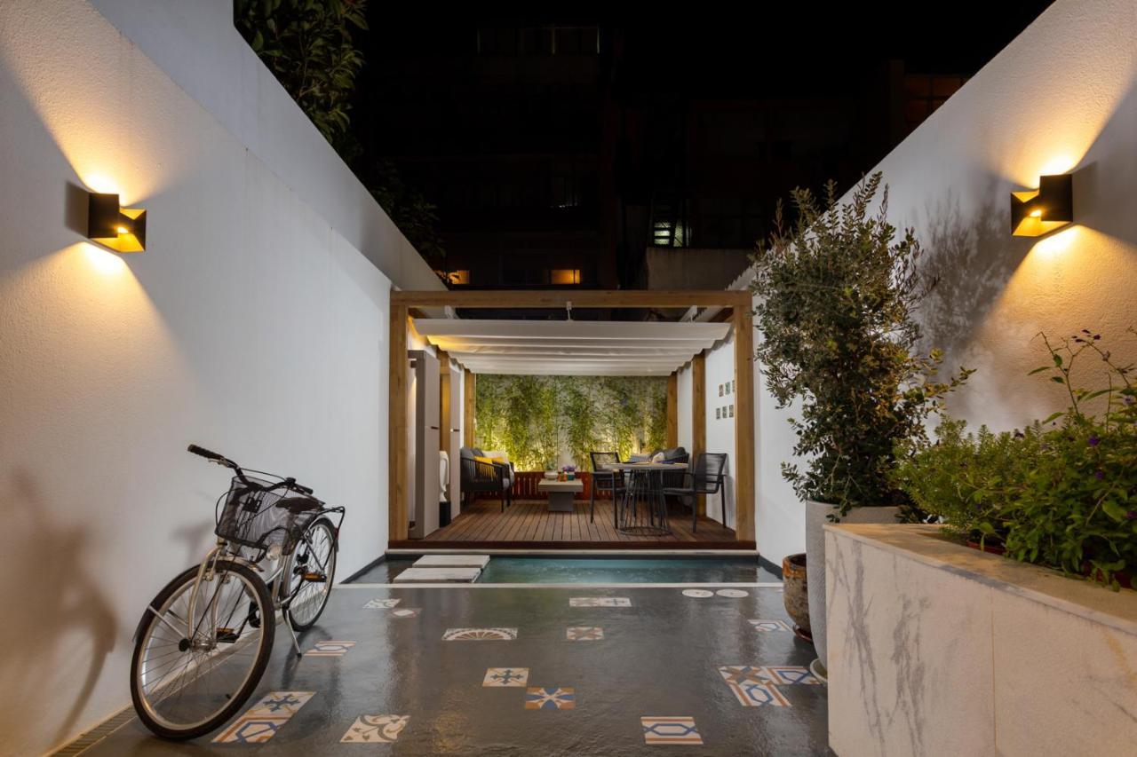 Stupendo- Two Rooms, Patio With Refreshing Pond-Center-Air Conditioning-Free Park Lisboa Eksteriør billede
