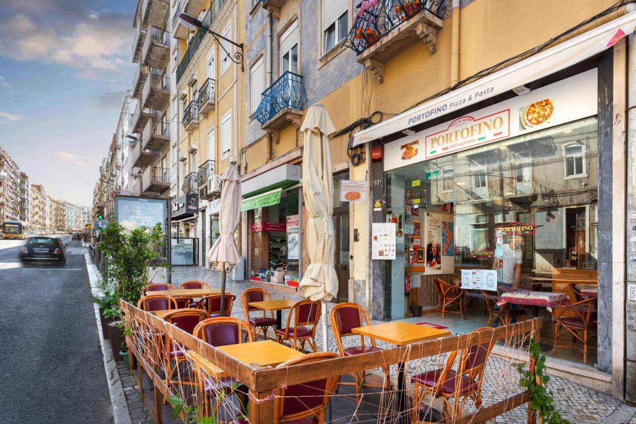 Stupendo- Two Rooms, Patio With Refreshing Pond-Center-Air Conditioning-Free Park Lisboa Eksteriør billede