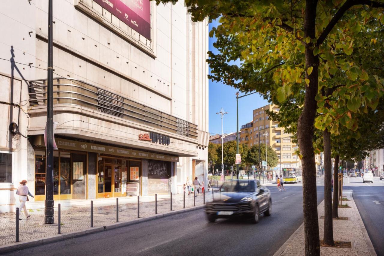 Stupendo- Two Rooms, Patio With Refreshing Pond-Center-Air Conditioning-Free Park Lisboa Eksteriør billede